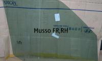 СТЕКЛО ПЕРЕДНЕЙ ЛЕВОЙ ДВЕРИ MUSSO 75x57